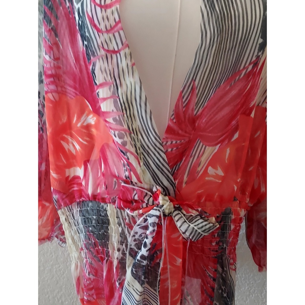 Lane Bryant Long Sleeve Blouse Women Size 26/28 Tropical Print Semi-Sheer Resort